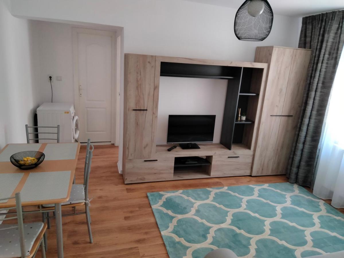 Bulevard Apartament Apartment Алба Юлия Екстериор снимка